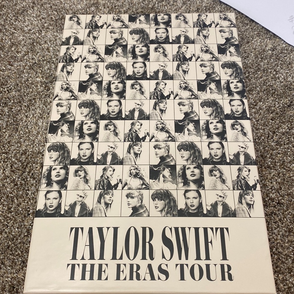 Taylor Swift VIP Era’s box